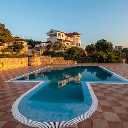 Villa Sarah Pitsidia