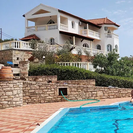 Villa Sarah Pitsidia
